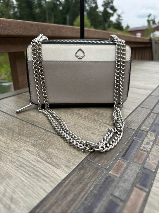 kate spade Handbags - EUC Kate Spade New York Adel Double Zip Crossbody Bag Colorblock
